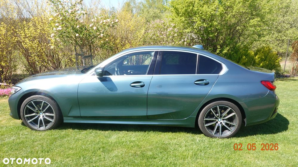 BMW Seria 3 320d xDrive Sport Line - 4