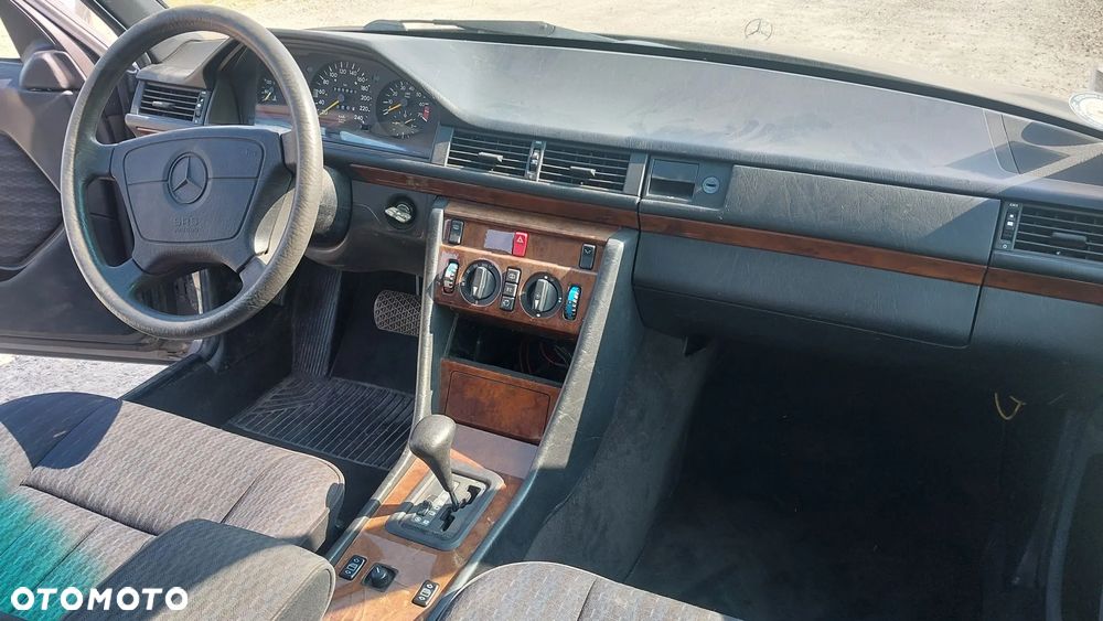 Mercedes-Benz W124 (1984-1993) - 4