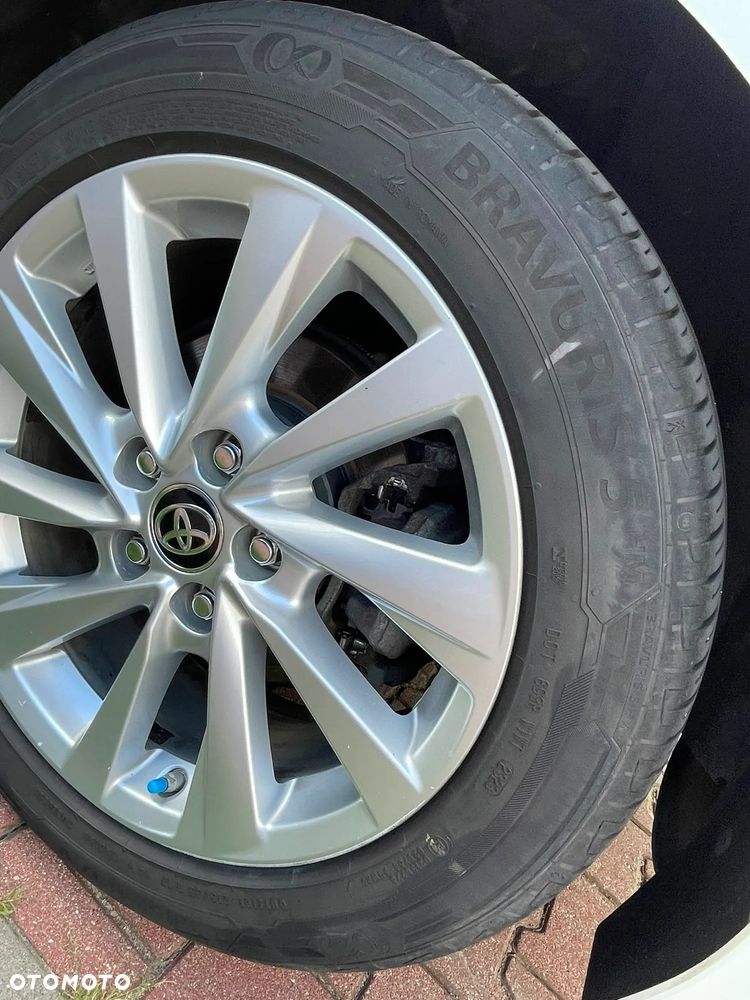 Toyota Camry 2.5 Hybrid Comfort CVT - 10