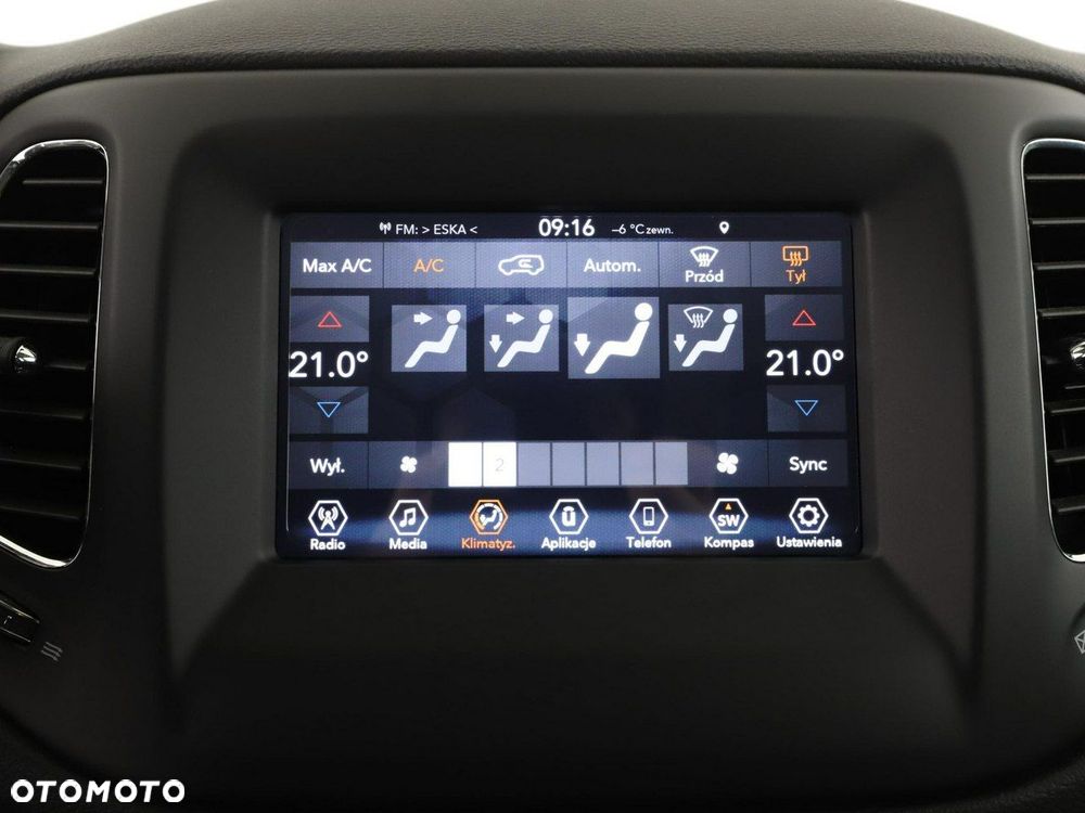 Jeep Compass 1.3 T-GDI I4 Longitude - 25