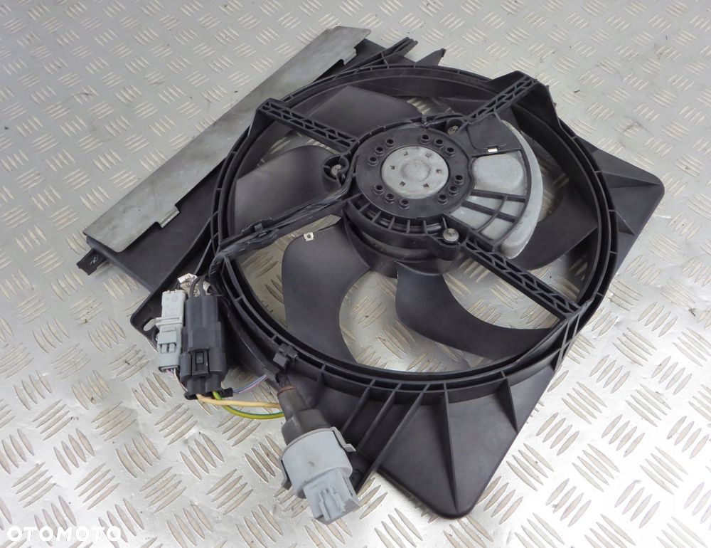wentylator chłodnicy CITROEN C2 C3 PEUGEOT 207 02- - 2