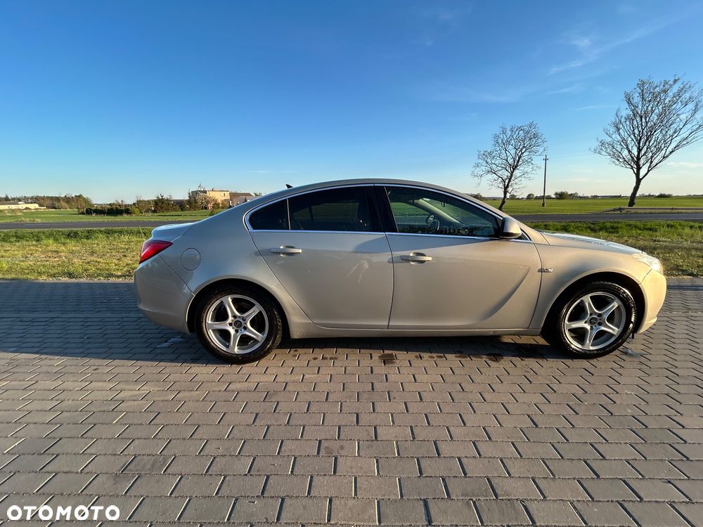 Opel Insignia 2.0 CDTI - 1