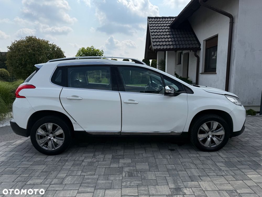 Peugeot 2008 PureTech 110 Stop&Start EAT6 Allure - 24