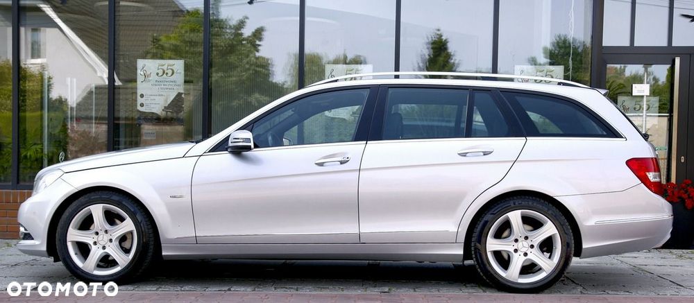 Mercedes-Benz Klasa C 180 BlueEFFICIENCY 7G-TRONIC Elegance - 18