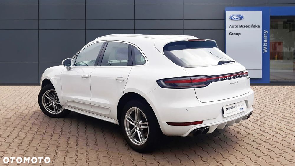 Porsche Macan - 2