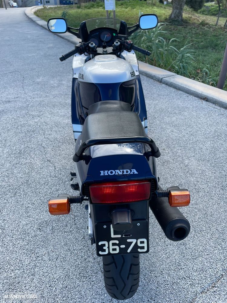 Honda CBR CBR 600 F1 - 8