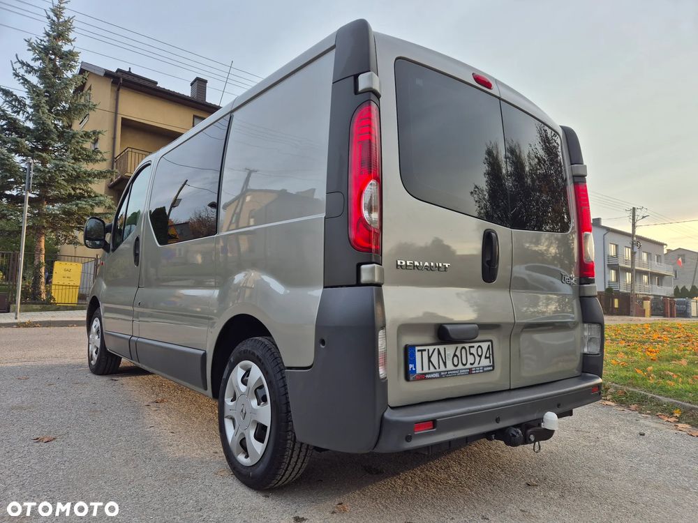 Renault Trafic - 2