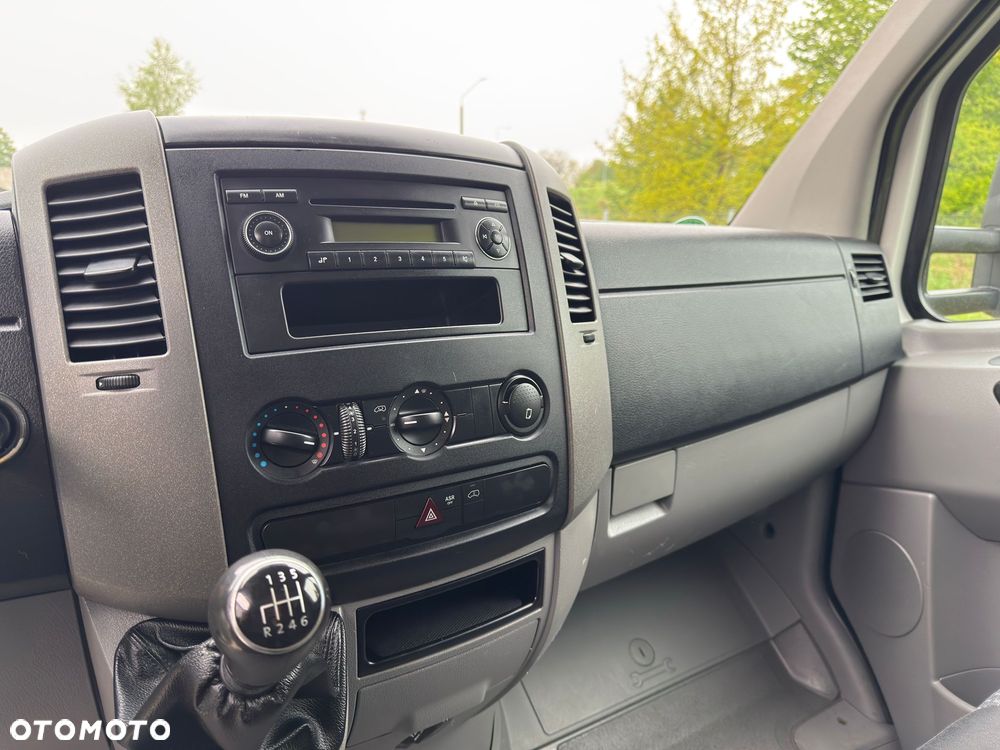 Volkswagen Crafter - 14