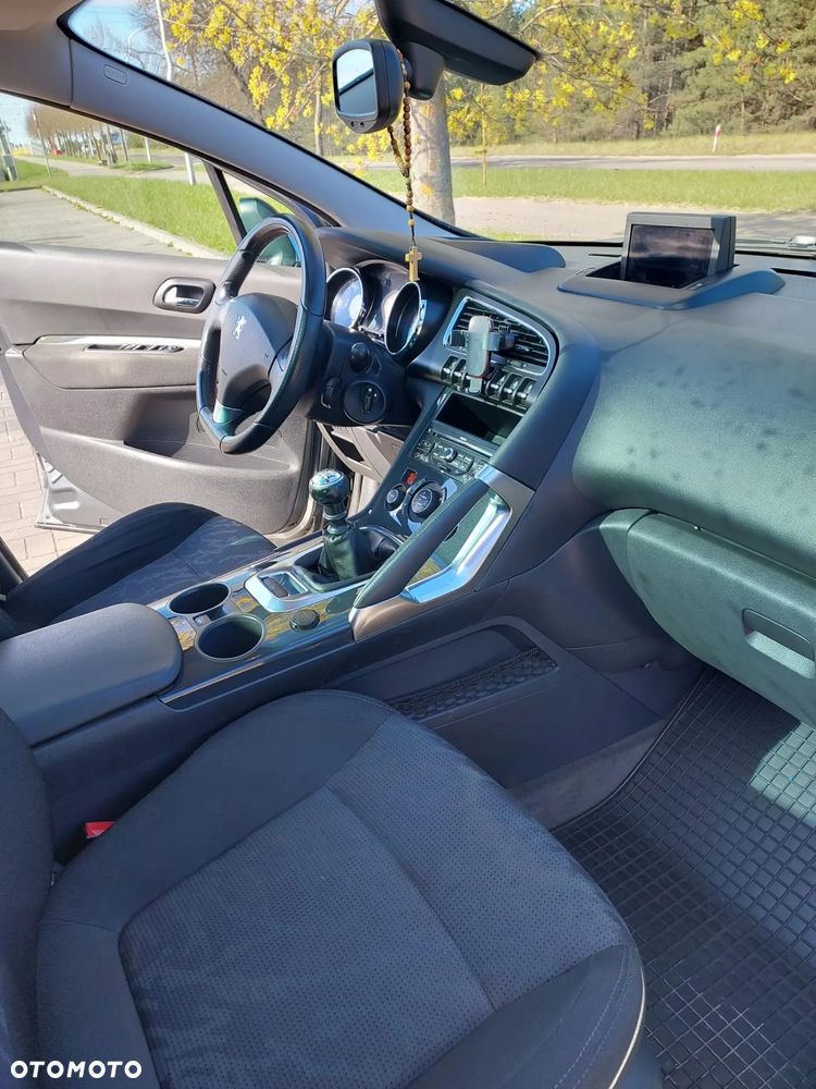 Peugeot 3008 HDi FAP 110 Premium - 13