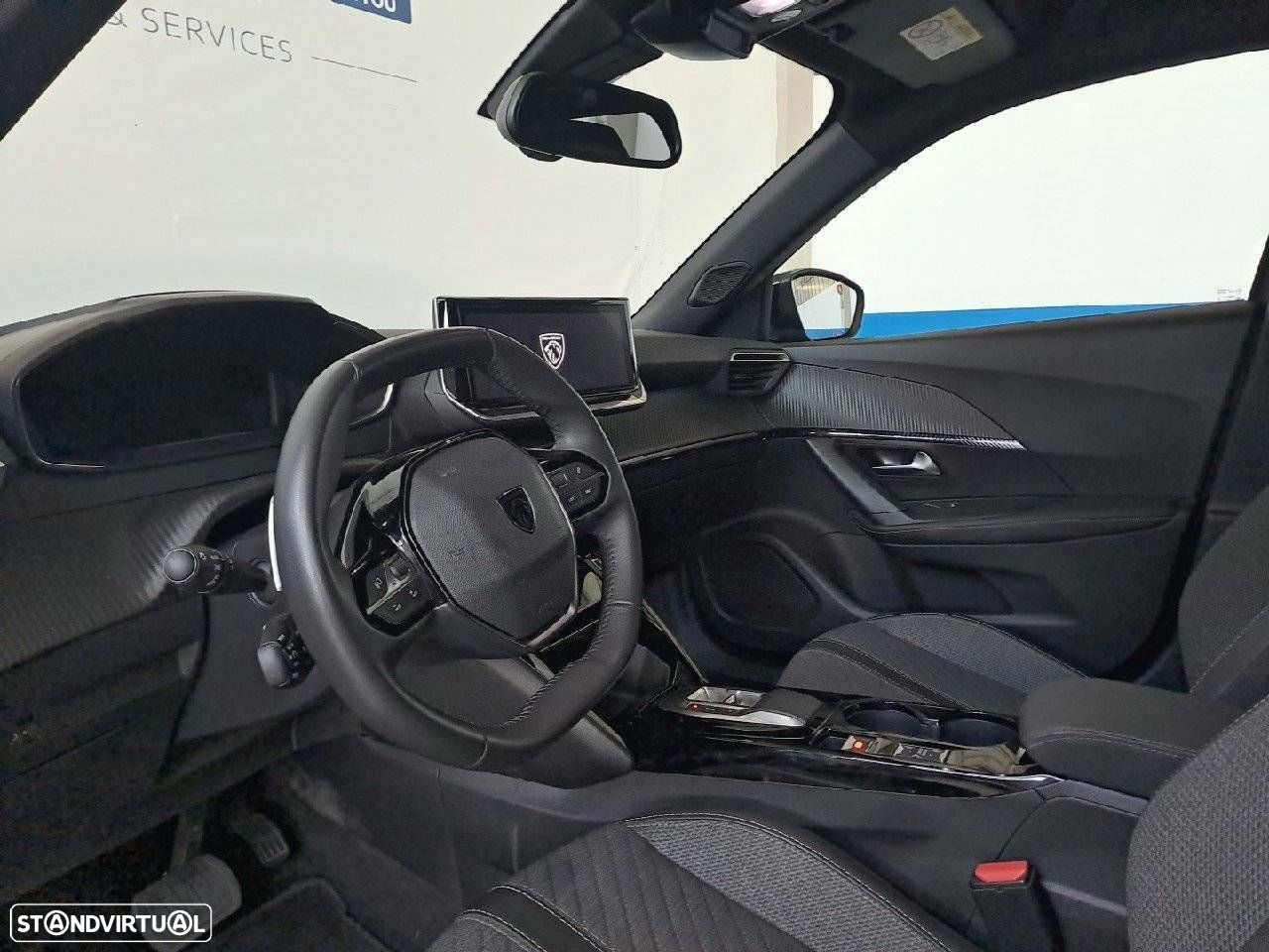 Peugeot 2008 1.2 Hybrid Allure e-DCS6 - 8