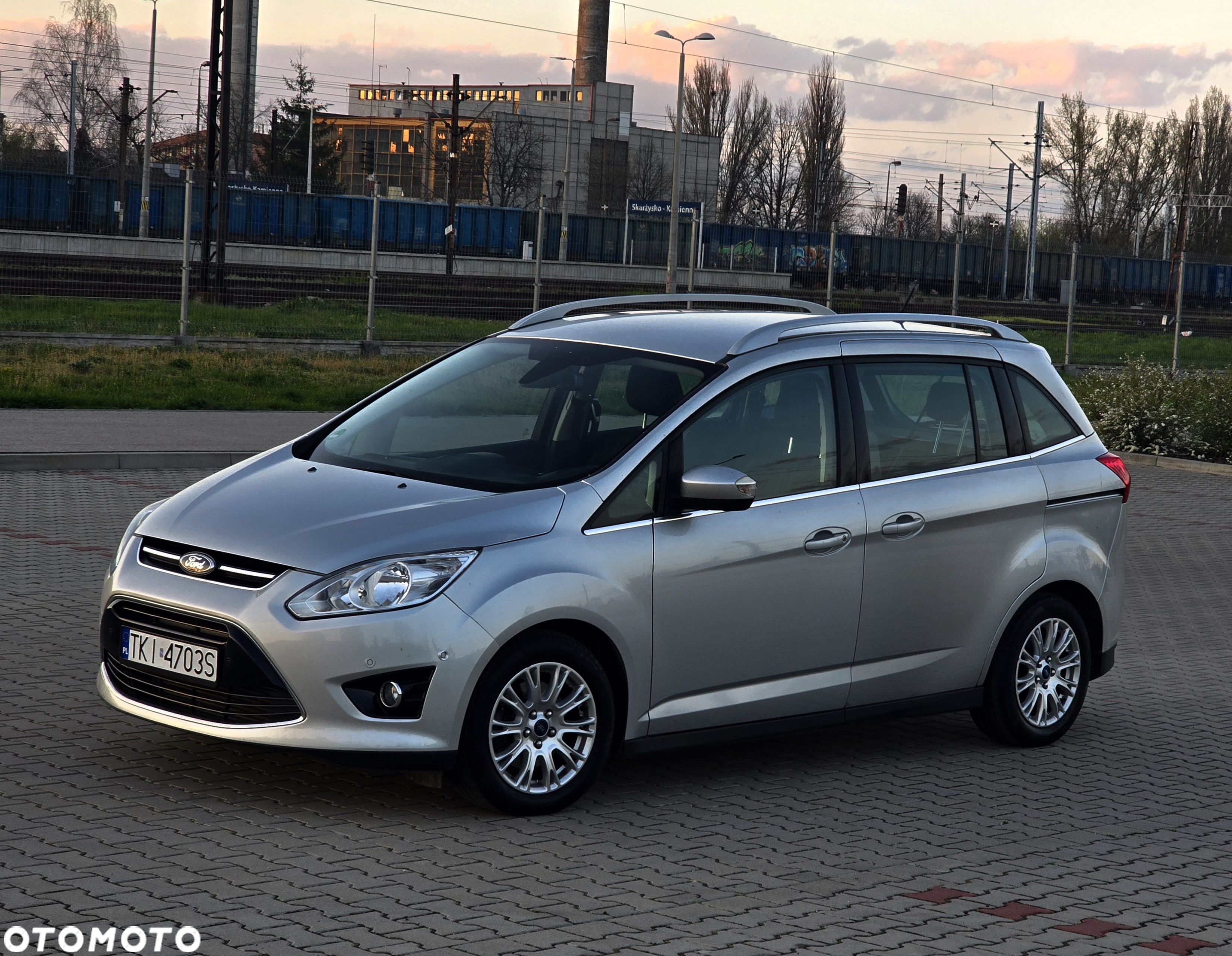Ford Grand C-MAX 2.0 TDCi Titanium - 1