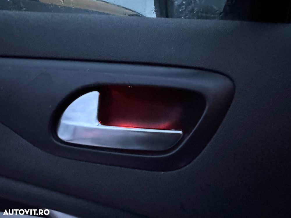 Citroën C5 HDi 135 FAP Exclusive - 11