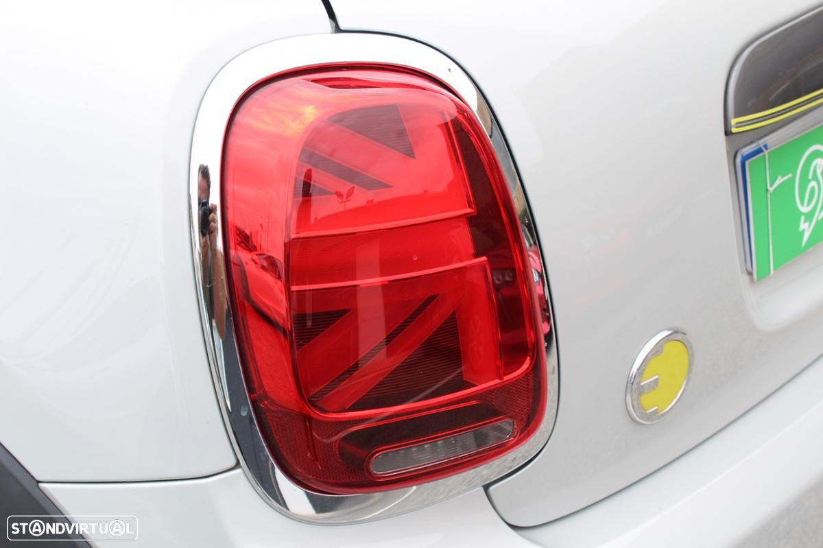 MINI 3 Portas Cooper SE Essential - 16