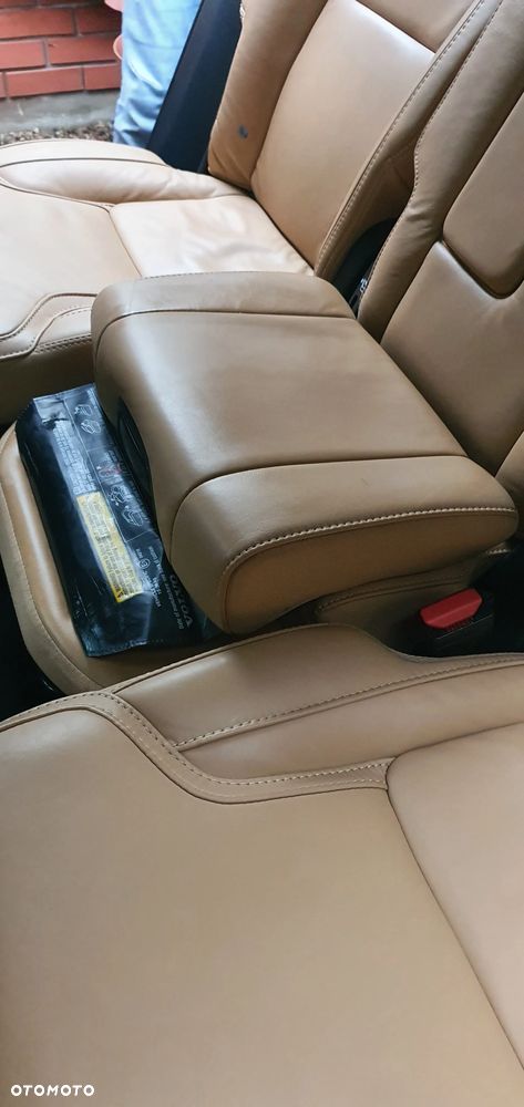 Volvo XC 90 B5 D AWD Inscription - 24