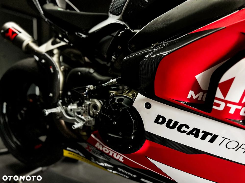 Ducati Panigale V4R - 8