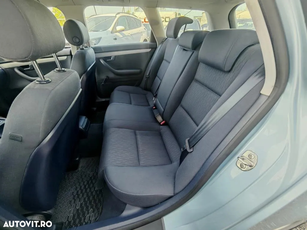 Audi A4 1.6 - 14