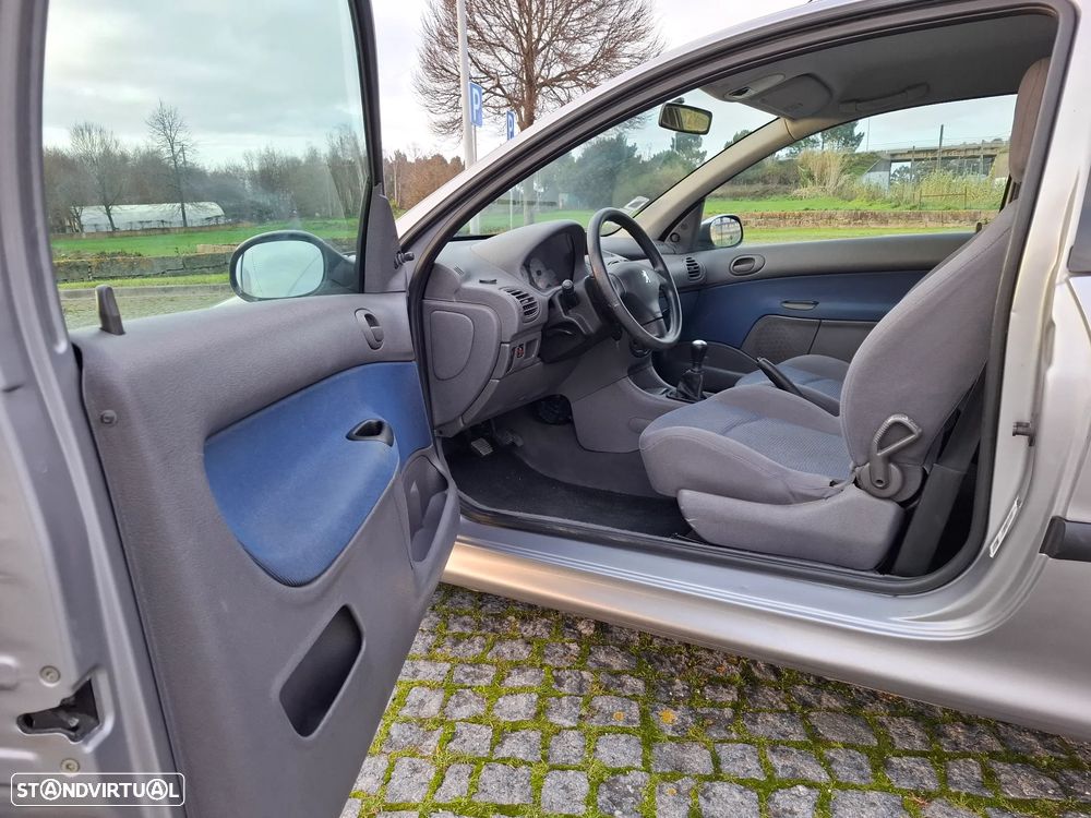Peugeot 206 1.1 Color Line - 5