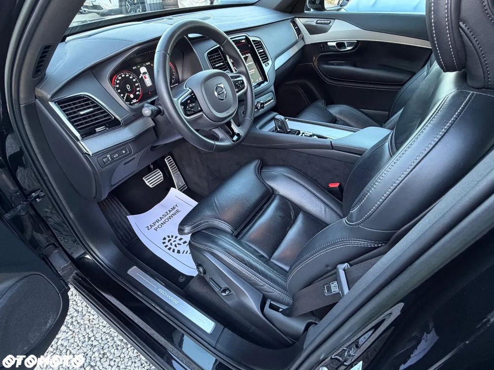 Volvo XC 90 - 32