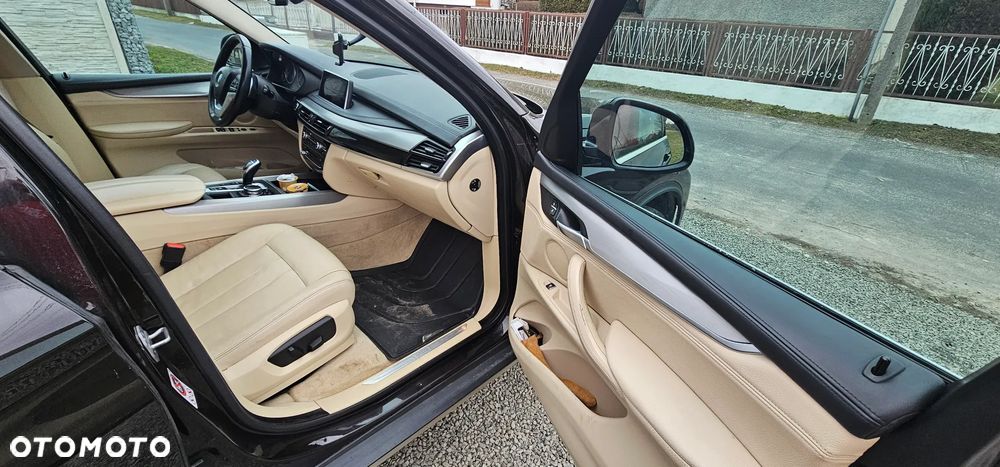 BMW X5 xDrive25d Sport-Aut - 8