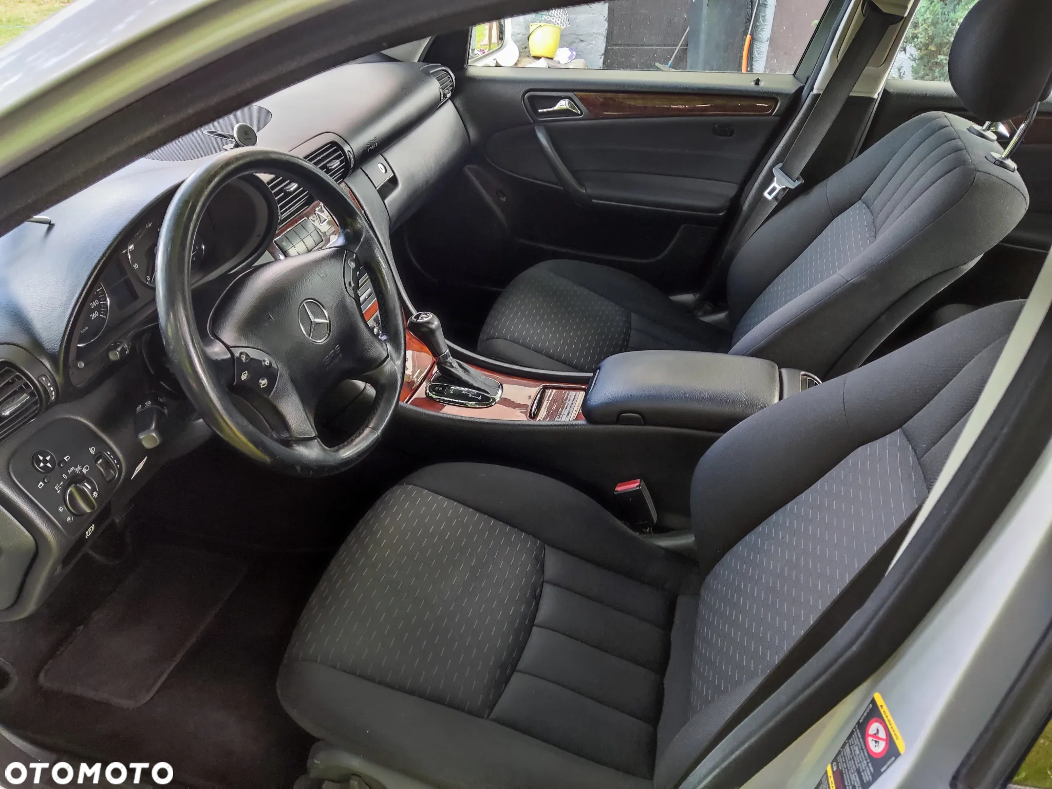 Mercedes-Benz Klasa C 180 Kompressor Automatik Elegance - 9