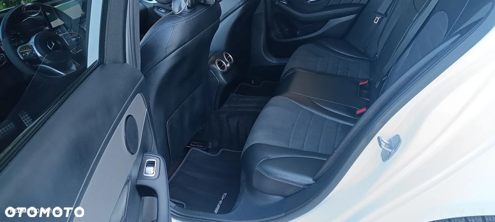 Mercedes-Benz Klasa C 220 d T 9G-TRONIC AMG Line - 11