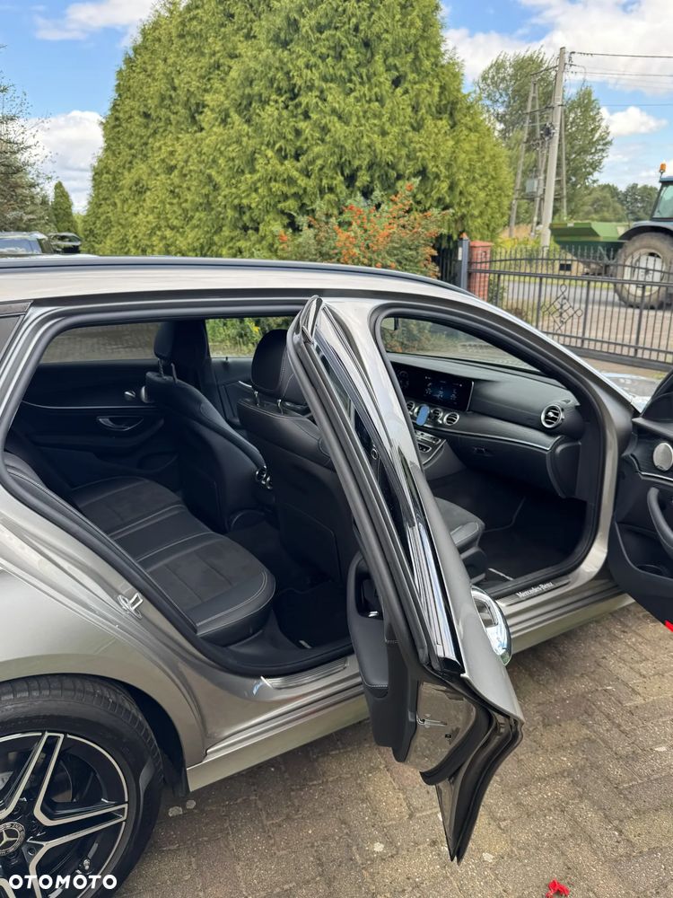 Mercedes-Benz Klasa E 220 d 4-Matic AMG - 19