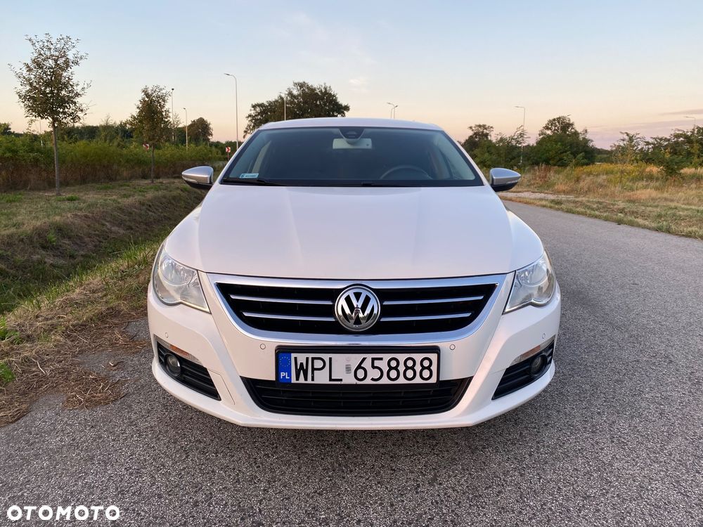 Volkswagen Passat CC - 9