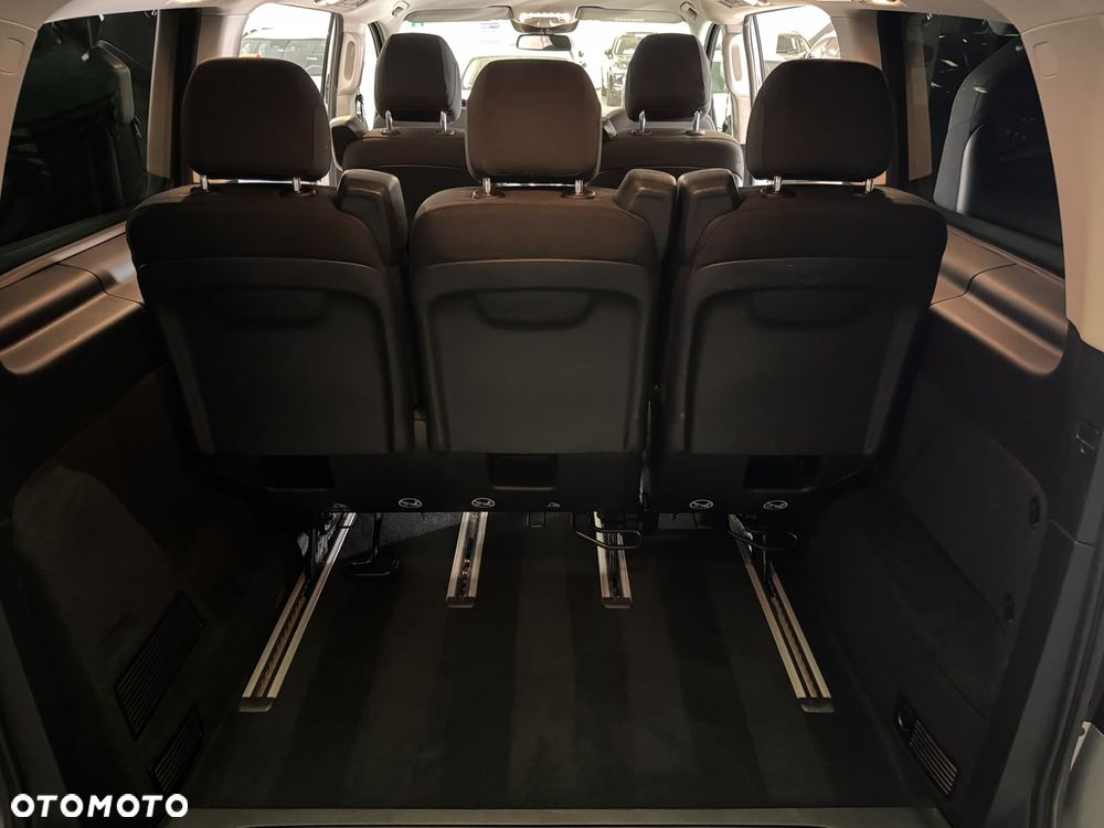 Mercedes-Benz Klasa V 220 d 4-Matic Avantgarde 9G-Tronic - 30