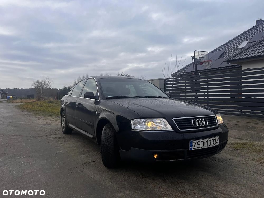 Audi A6 Avant - 1