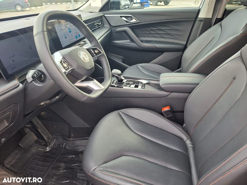 MG HS 1.5 T-GDi 7DCT Exclusive - 13