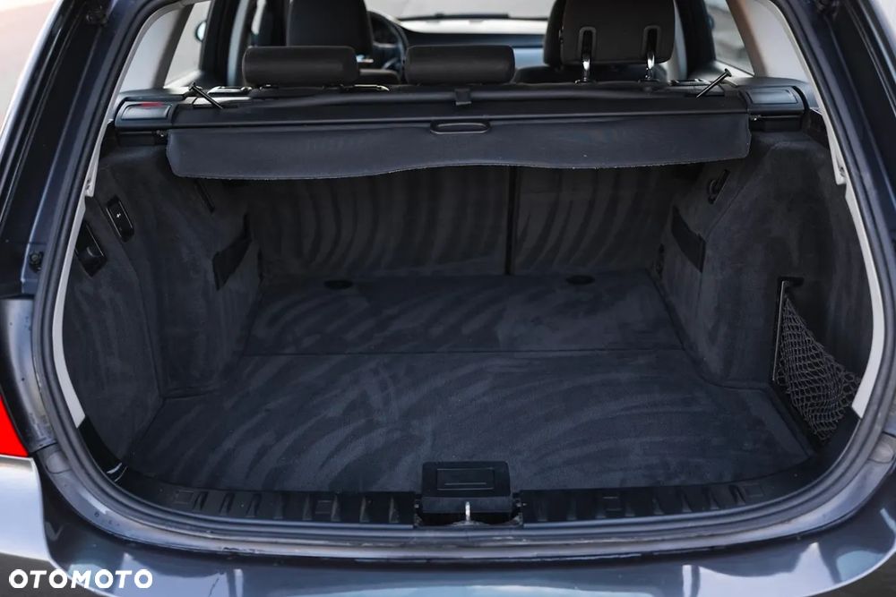 BMW Seria 3 - 21