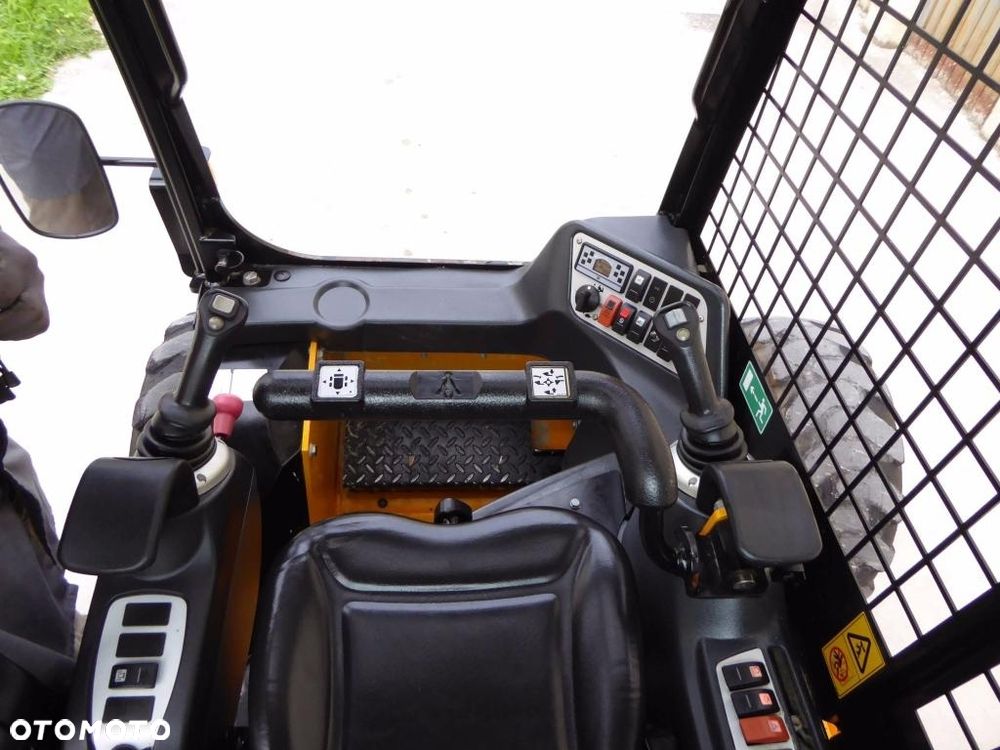 JCB 180 HF - 13