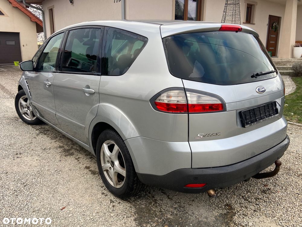 Ford S-Max 2.0 TDCi DPF Titanium - 18