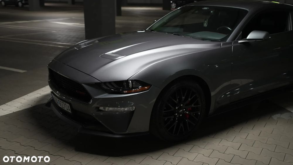 Ford Mustang 5.0 V8 GT - 17