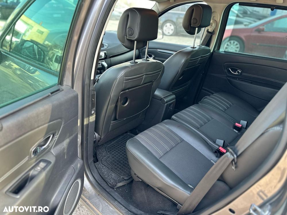 Renault Scenic - 6