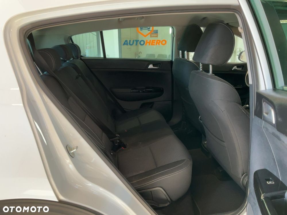 Kia Sportage 1.6 GDI 2WD Spirit - 9