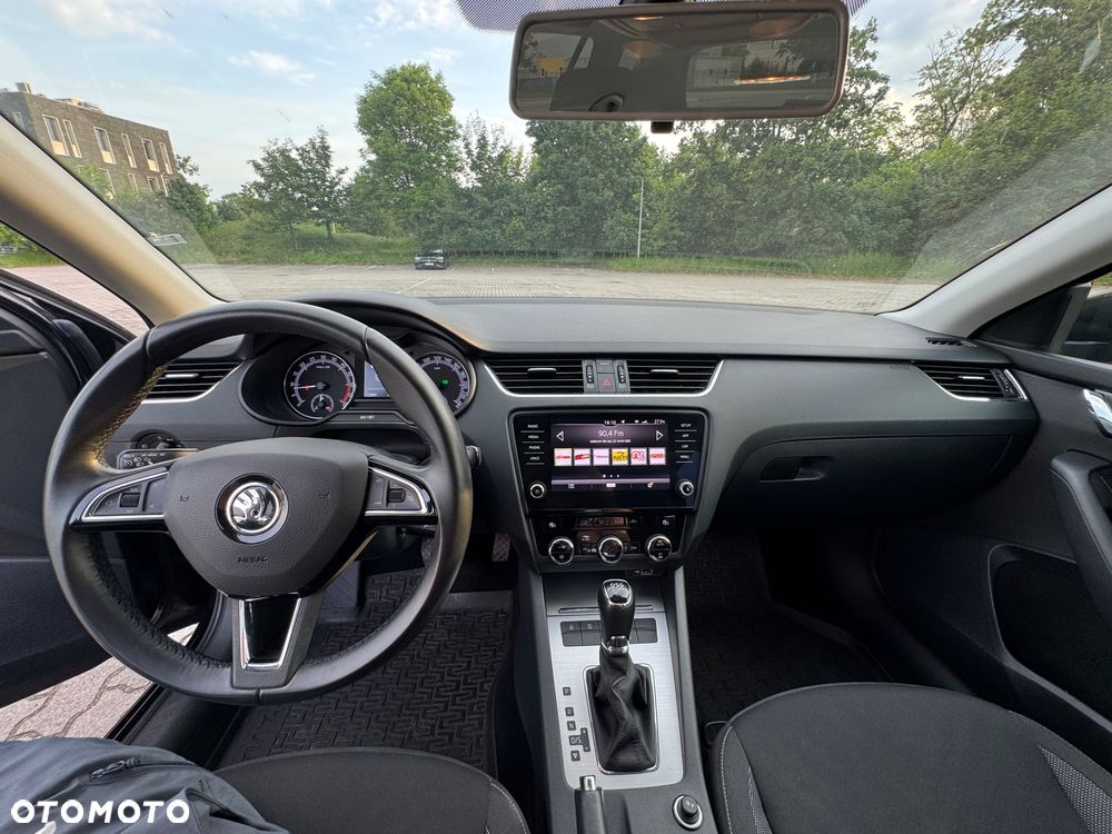 Skoda Octavia 2.0 TDI Ambition DSG - 26