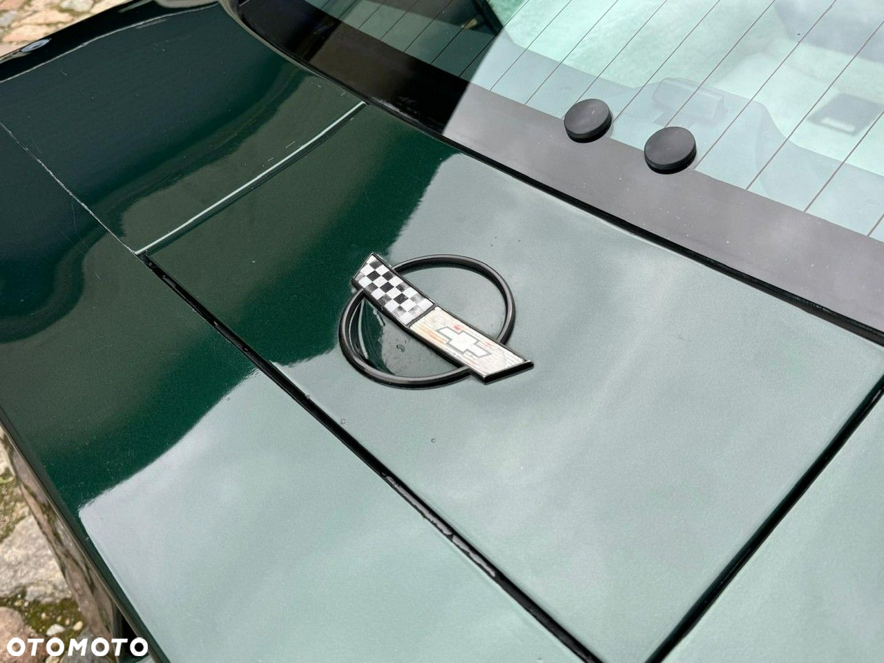 Chevrolet Corvette - 30