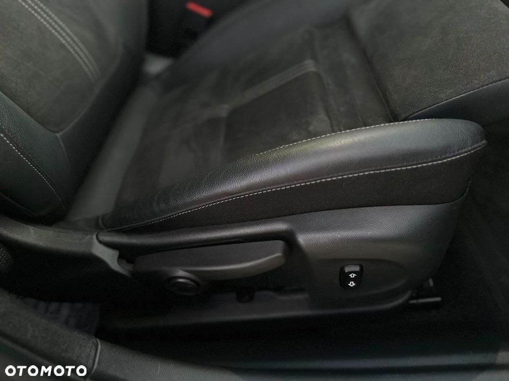 Opel Insignia 2.0 CDTI Elite S&S - 22