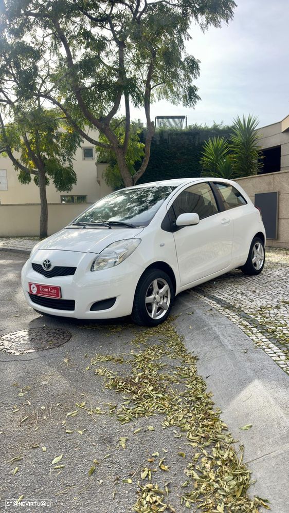 Toyota Yaris 1.0 VVT-i Life - 1
