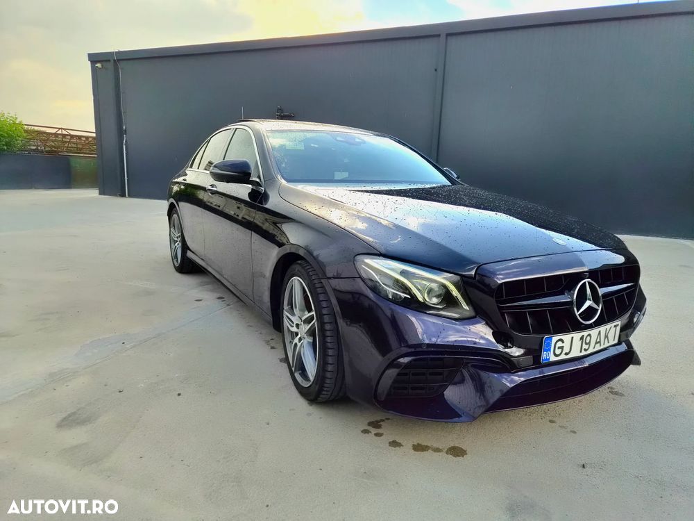 Mercedes-Benz E - 11