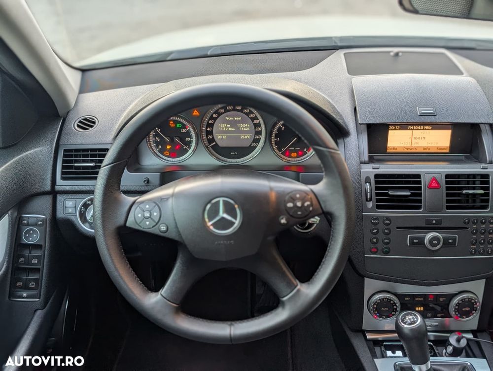 Mercedes-Benz C - 10