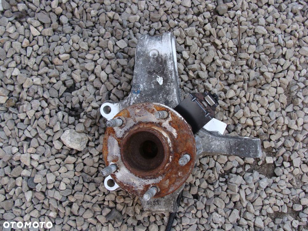 zwrotnica lewa chevrolet corvette c6 !! - 1