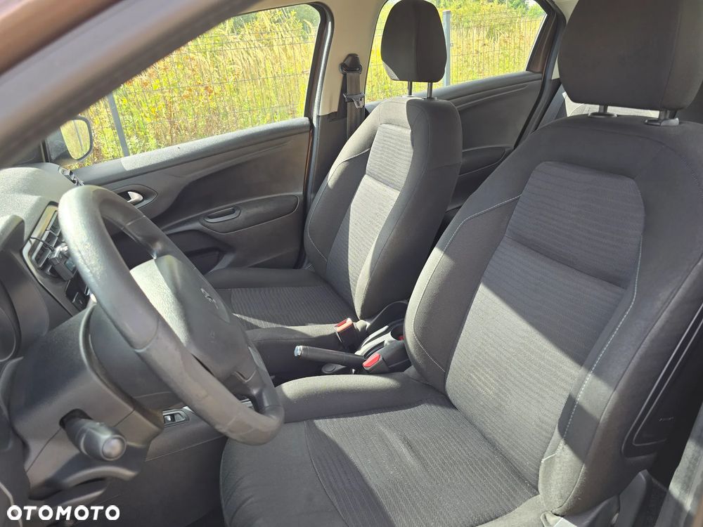 Peugeot 301 1.6 HDi Active - 22