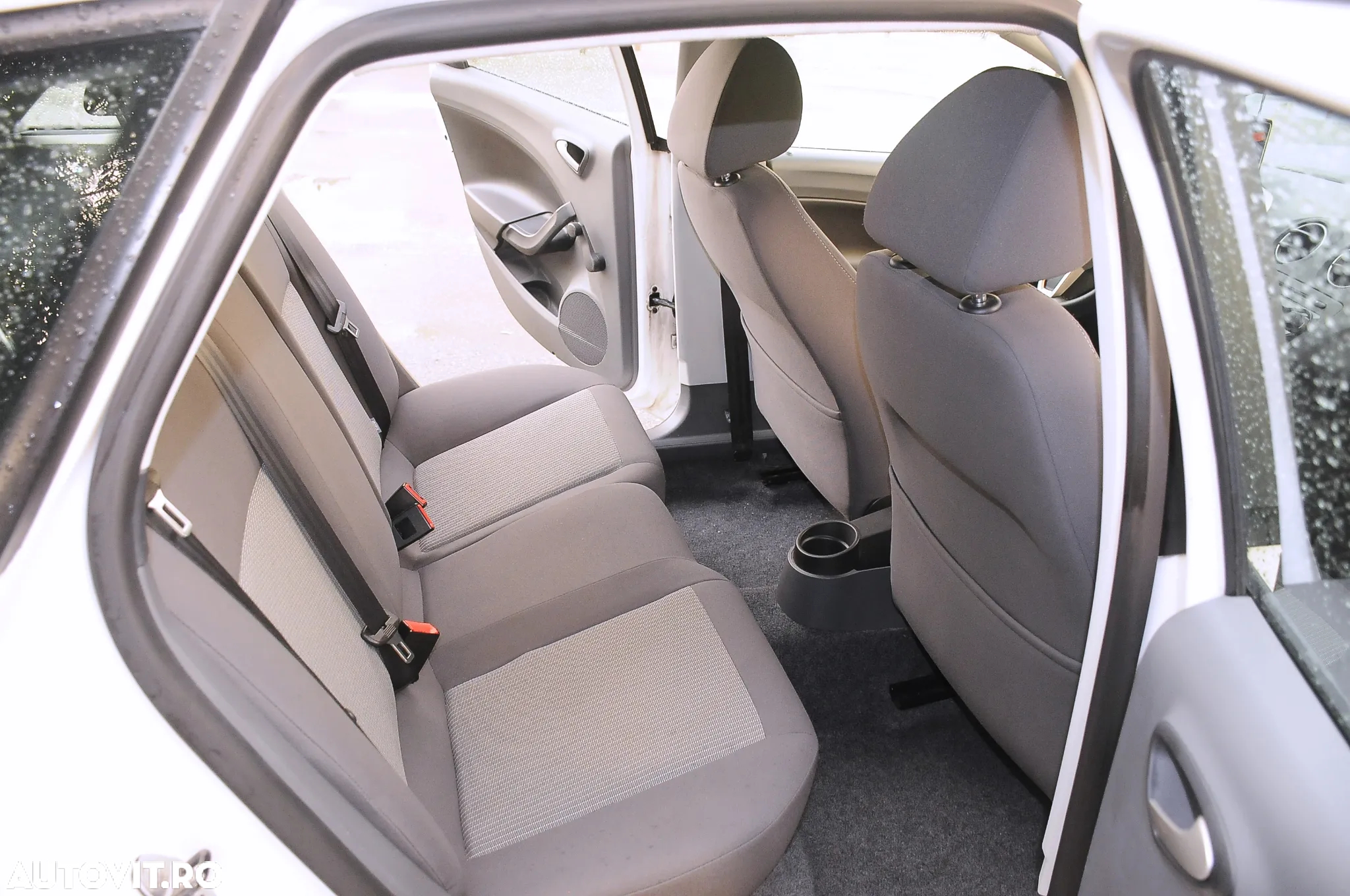 Seat Ibiza 1.6 TDI Style - 8