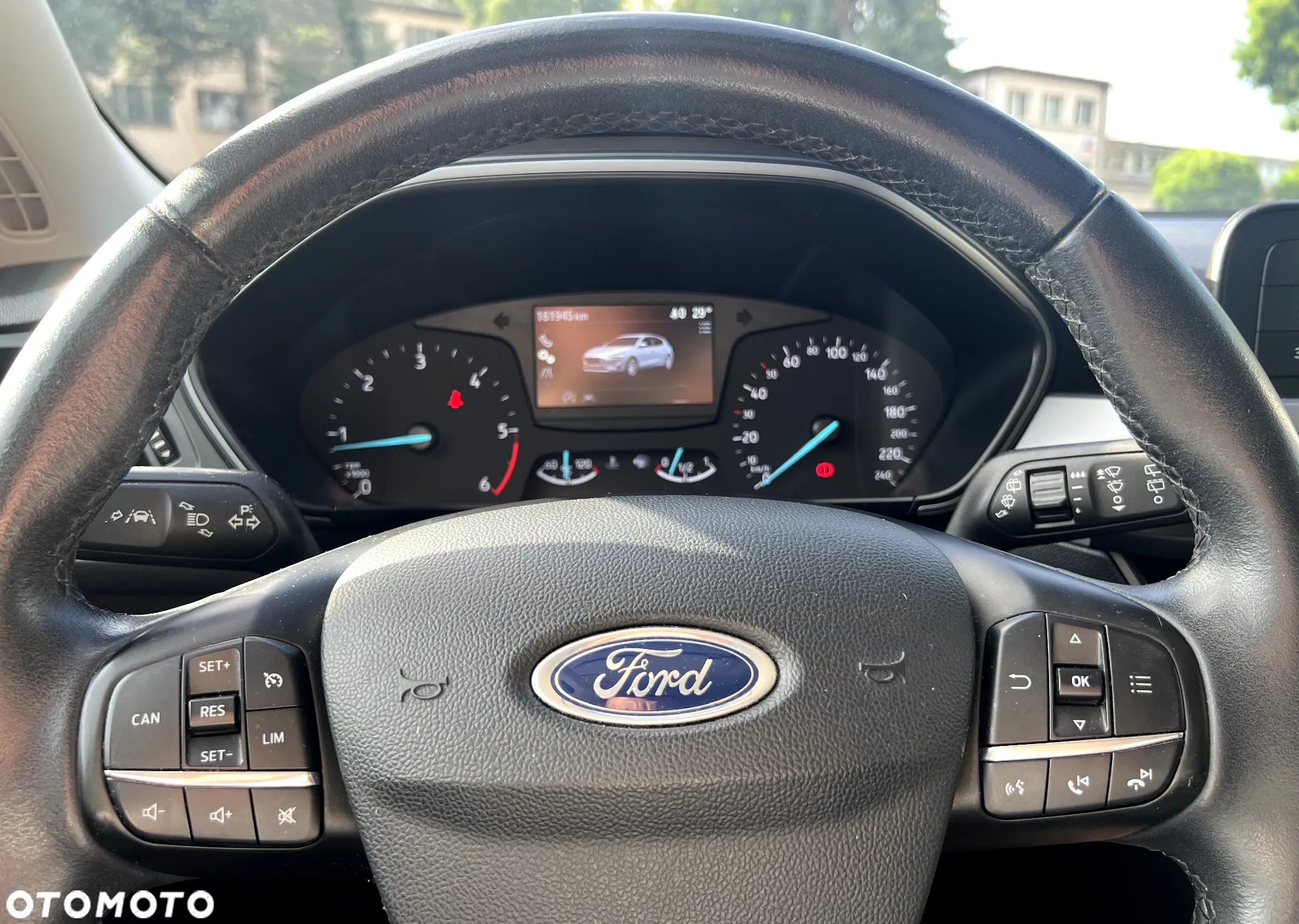 Ford Focus - 14