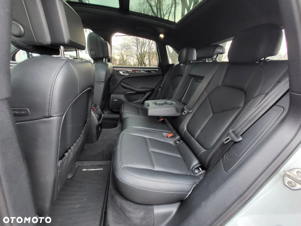 Porsche Macan S PDK - 25