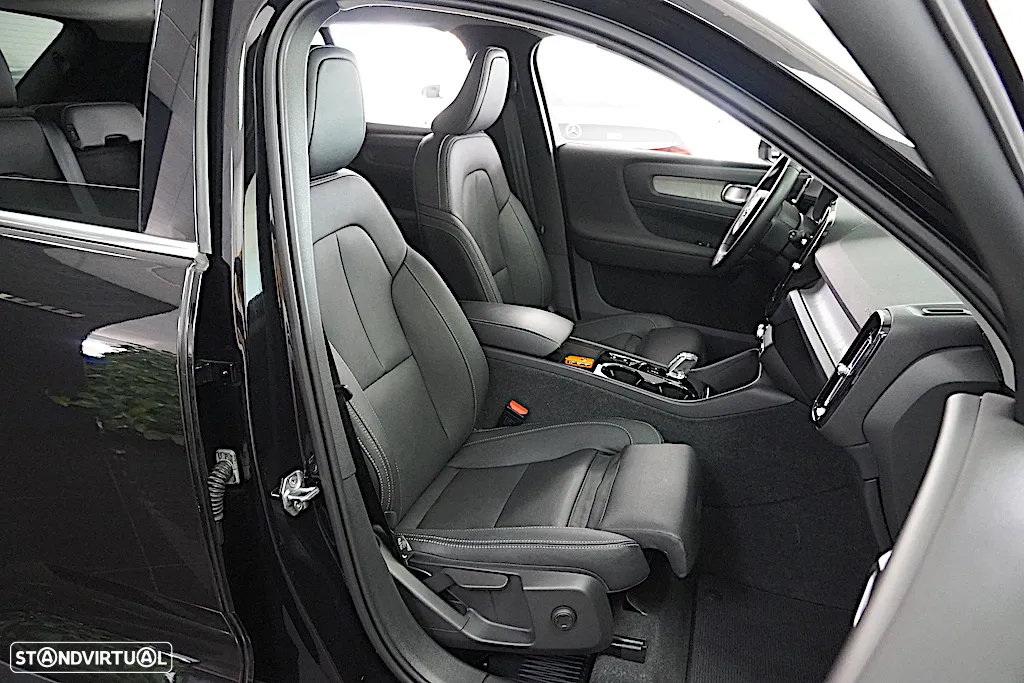 Volvo XC 40 1.5 T5 PHEV Inscription - 14