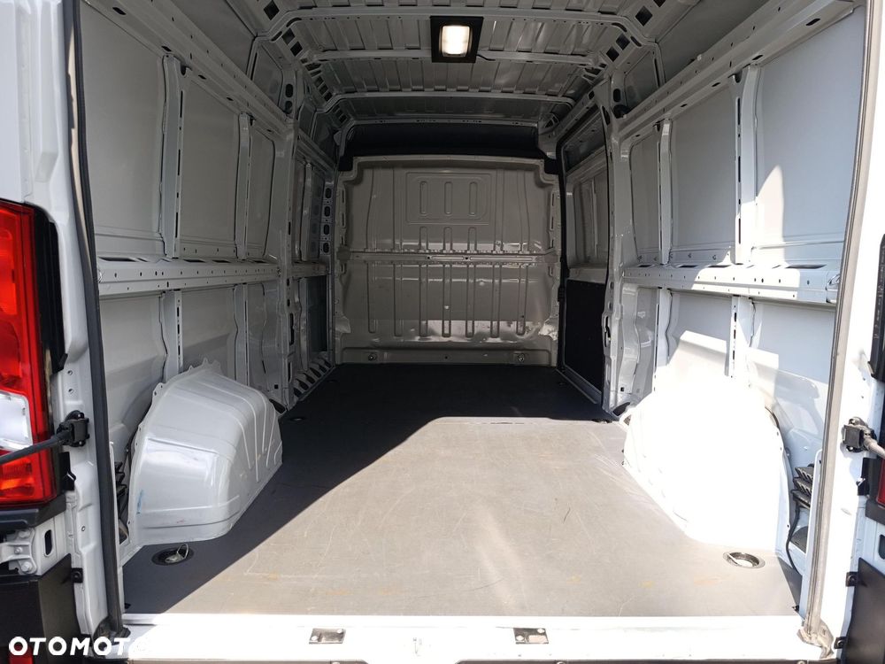 Toyota PROACE MAX - 22