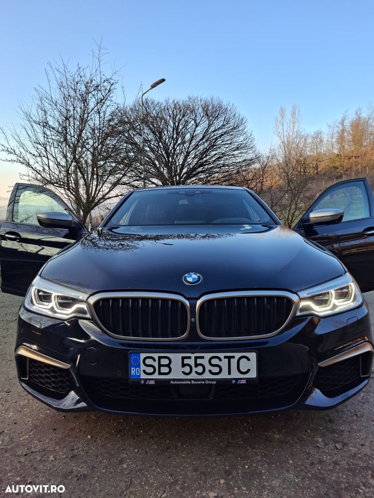 BMW Seria 5 550i xDrive - 1